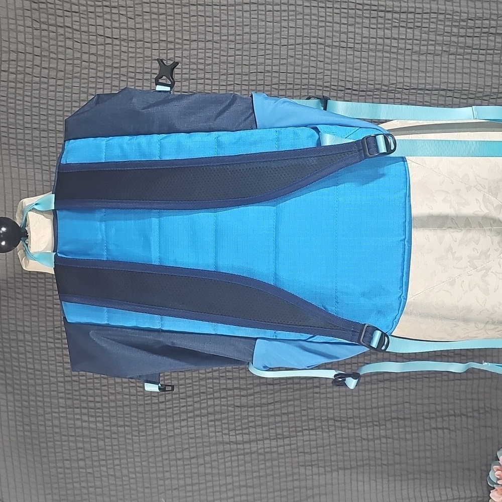 Hoka Roll Top Rucksack Backpack Blue Adjustable Straps - Picture 5 of 9